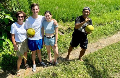 Gianyar Bed & Breakfast | Ubud Bed and Breakfast