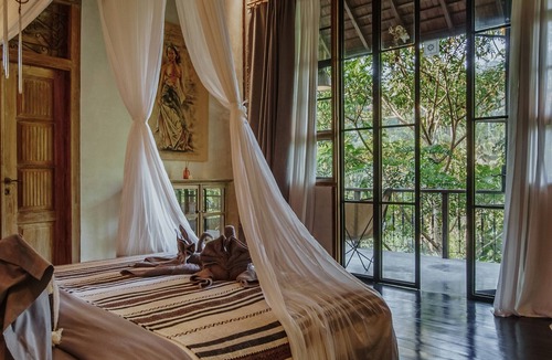 Kemenuh Villa | Ubud Sanctuary | Lush Surroundings | Quiet Stay
