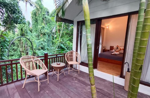 Petulu Hostel | Ubud Tropical