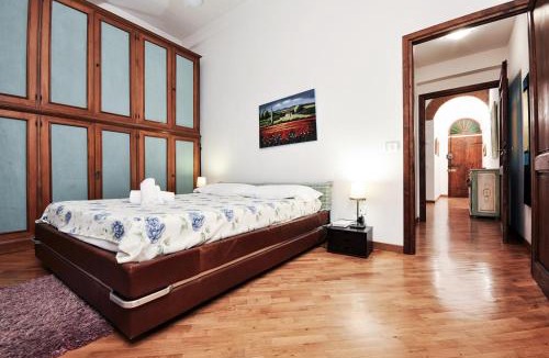 Duomo Apartment | Uffizi Apartment 2