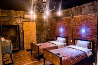 Saen Suk Hotel | UJ apartment
