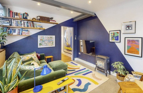Larkhall Apartment | UK.LO.KAY - Stylish 2 bedroom with lovely garden in Brixton