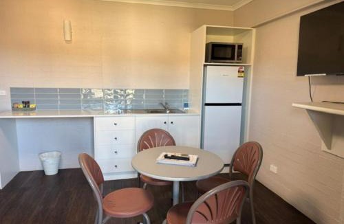 Ulladulla Hotel | Ulladulla Harbour Motel