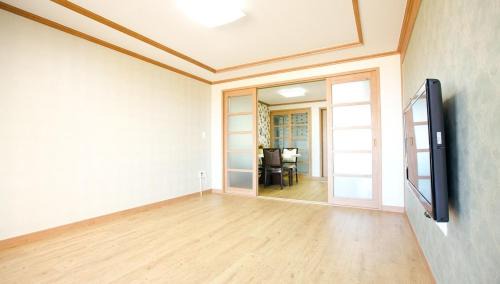 Buk-gu House | Ulsan Lighthouse Pension