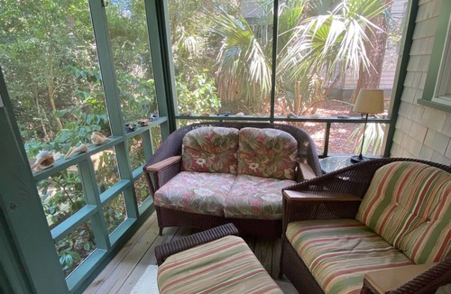Cape Fear Station House | Ultimate Bald Head cottage. Shoals Club/BHI Club access w/GOLF. 2 golf carts.