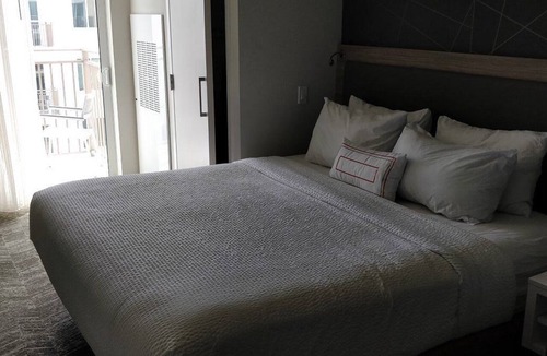 Clearwater Beach Hotel | Ultimate Beach Escape! Near Clearwater Beach, Pool, Restaurant and Bar