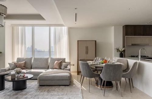 Dubai Marina Apartment | Ultimate Beachfront family home with panoram views!