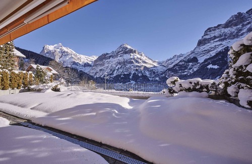 Grindelwald Apartment | Ultimate comfort in the heart of the Swiss Alps with large terrace