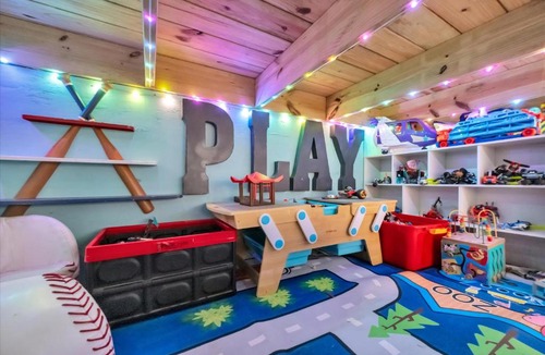 Ridge Manor Other | Ultimate Glamping Stay & Play Fun Adventure Hub