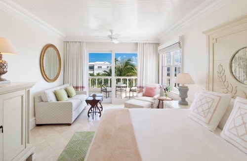 Grace Bay Hotel | Ultimate Island Getaway with Pool, Gourmet Dining, and Stunning Beach Views