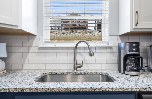 Table Rock House | Ultimate Lakeview Stay with Private Hot Tub, Outdoor Fireplace, Free Daily Tickets & Close to SDC