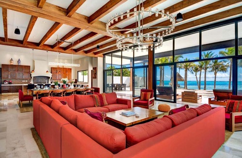 Soliman Bay Villa | Ultimate Luxury in Soliman Bay - Royalty Treatment - Private Beach Area