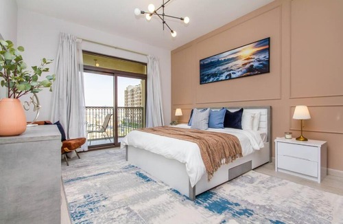 Umm Suqeim 3 Apartment | Ultimate Stay - Luxury 2BR Apartment with Iconic Burj Al Arab View from the Swimming Pool