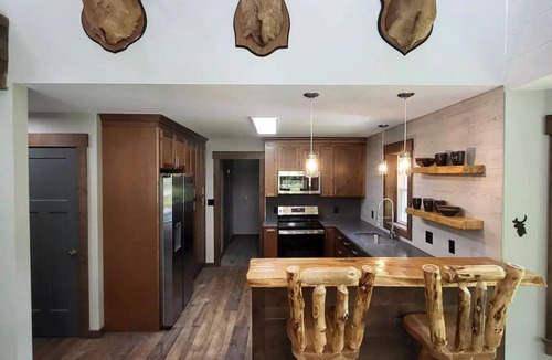 Queensbury House | Ultimate Summer Escape: Pool, Yard & Playground