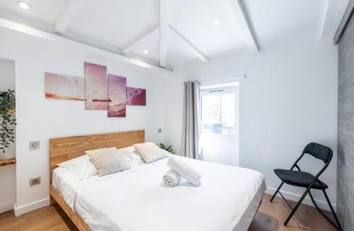 Carre d'Or Apartment | Ultra Central 2 Bdr - Rue de France