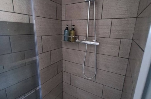 Le Bizet Apartment | Ultra-comfortable modern apartment for up to 5 people.