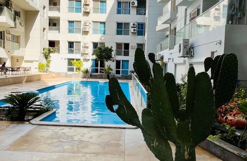 Sakkala Apartment | Ultra modern spacious Flat close to the beaches and a walk to the tourist areas