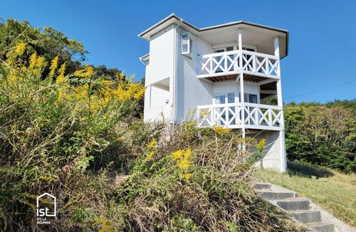 Hinasecho Hinase Villa | Ultra-Private Off-Grid Island Villa near Beach with Mandarin Farm Setting
