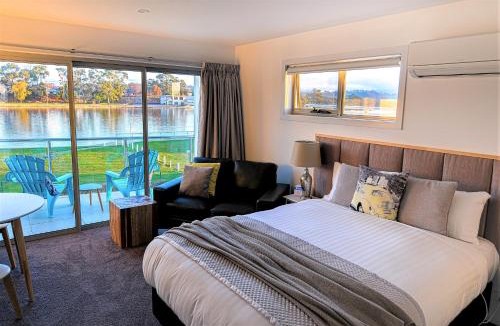 Ulverstone Apartment | Ulverstone River Edge HolidayApartments