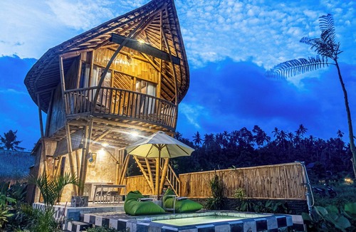 Sidemen Villa | Uma D Mapad Sidemen