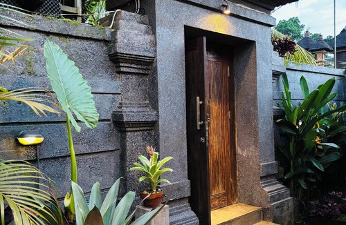Kedewatan Villa | Uma Padi Villa