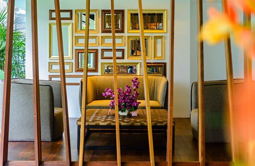 Dusit Hotel | UMA Residence
