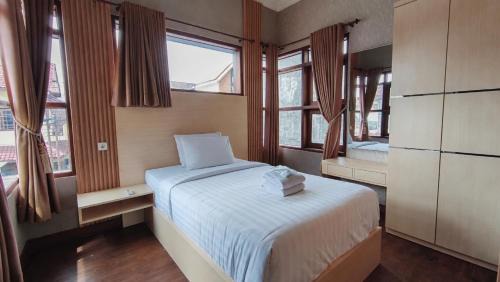Central Yogyakarta Villa | Umahnis Villa