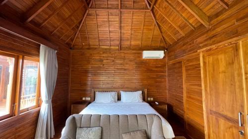 Sayan Bed & Breakfast | Umakara