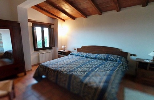 Teverina di Cortona Other | UMBRIA-BEAUTIFUL COUNTRY HOUSE IN THE GREEN HILLS OF ITALY