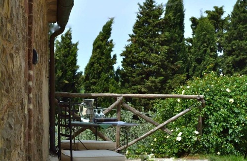 Montegiove Apartment | Umbria -Charming apartment at Castello di Montegiove