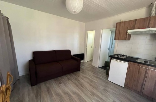 Saint-Chamarand Apartment | Un Studio Dans le Domaine N3