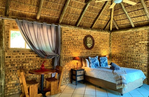 Beestekraal House | Unathi Self Catering Private Bush Lodge