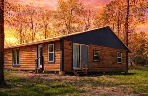 Licking Cabin | Uncle Art's Cabin