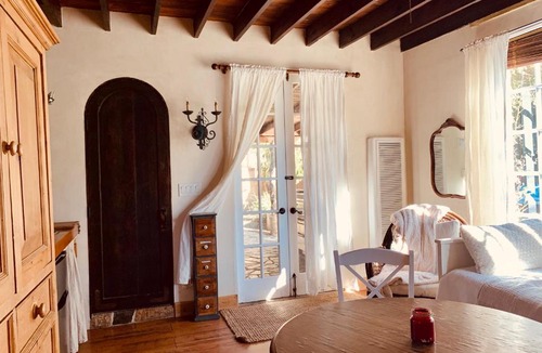 Mar Vista House | Under the Tuscan Sun Cottage in West Los Angeles