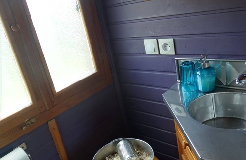 Trefflean Bed & Breakfast | Une roulotte et des chevaux