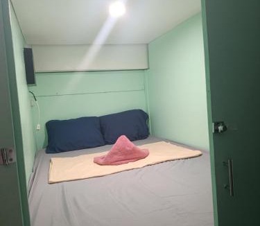 Pasay Hotel | Uni Capsules