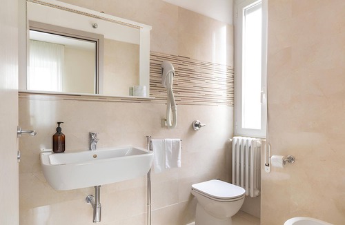 Pavia Hostel | UniHò Hostel