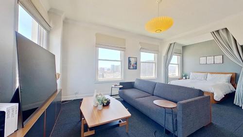 Tenderloin House | Union Square Urban Suite