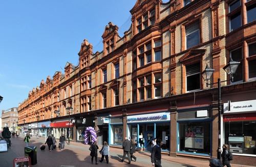 Reading City Centre Apartment | Unique 2 Bedroom Flat in the Heart of Reading!