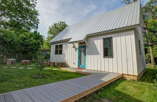 Optimist Park House | Unique 2 Bedroom Loft! Walk to Light Rail!