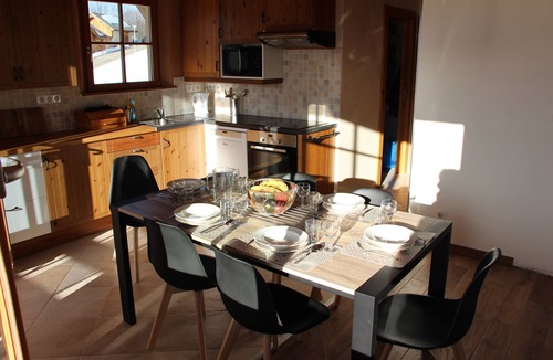 Villard-Reculas Apartment | UNIQUE 3 bedroom apartt: panorama, hot-tub, sauna, hamam - biking ski Alped’Huez