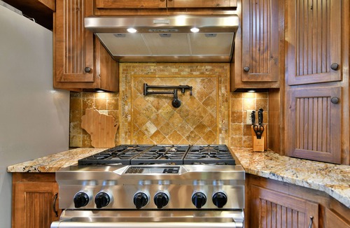 Solon Springs Cabin | Unique 5+ bedroom 4 Bath Luxury Cabin on Pristine Upper Eau Claire Lake