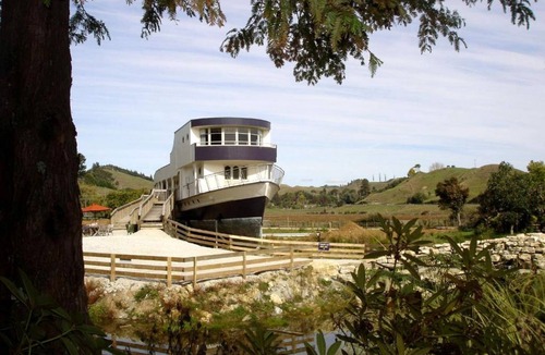 Otorohanga Cabin | Unique Accommodation on a Ship in Waitomo Valley near Hamilton on New Zealand's North Island