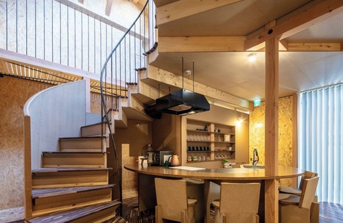 Nishinari House | Unique and beautiful wooden architectureCreate me/Osaka Ōsaka