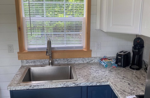 Hammondsport Cottage | Unique and secluded Tiny House located close to Keuka Lake and the wine trail.