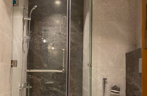 Al Abdali Apartment | Unique Apart Boulevard Damac Tc2