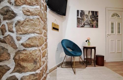 Downtown Apartment | Unique Apartment Centar