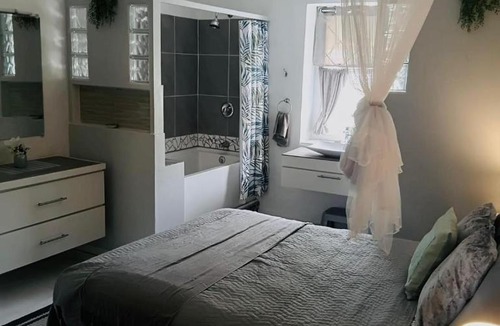 Bridgetown House | Unique Bungalow