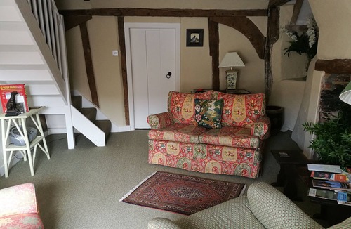 Watlington Apartment | Unique c16th two double-bed apartment in The Chilterns near Oxford and Henley