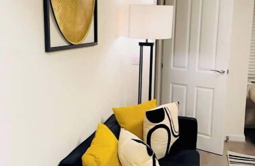 Accrington House | Unique Charming 2-Bedroom House Space for All